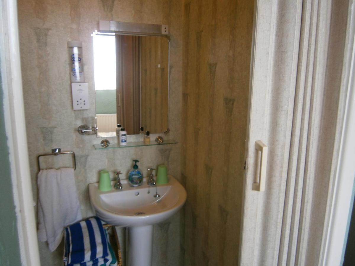 Guesthouse The Royale Hotel ブラックプール エクステリア 写真